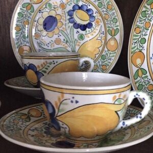 Final. 12 piece, 4 cups, 4 saucers, 4 plates. Wonderful condition. Rare.